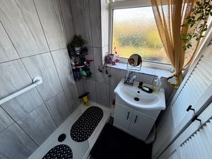 Shower Room- click for photo gallery